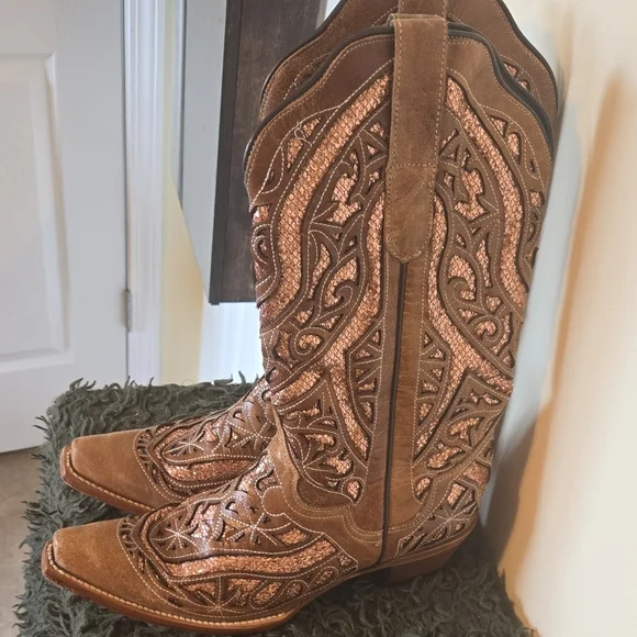 Brown Embroidered Women's Boots - Picture 3 of 7